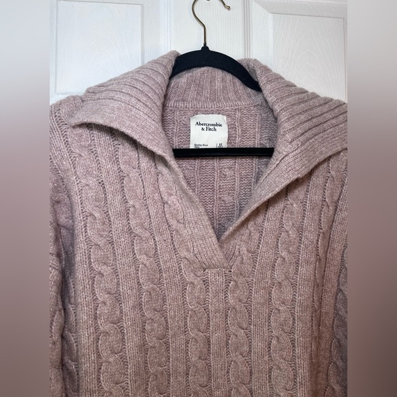 Abercrombie and Fitch Women's Cable Knit Sweater - Pink Size XS - Picture 3 of 11